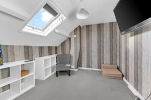 Photo 16- click for photo gallery